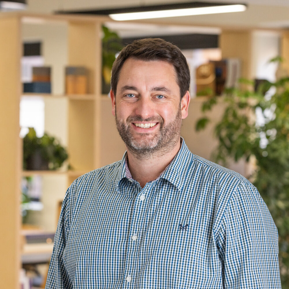 Headshot of Joe Oksien