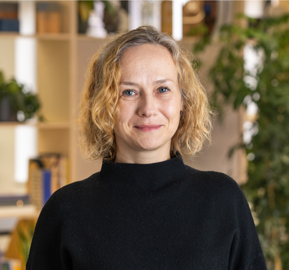 Headshot of Ewa Bubnicka-Gyde